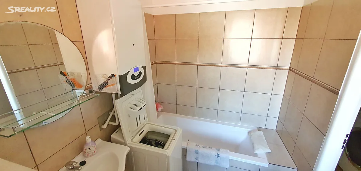 Pronájem bytu 3+1 75 m² – další