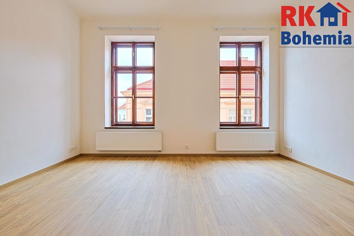 Pronájem bytu 1+kk 38 m² – fotografie 4