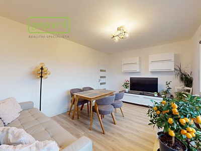 Pronájem bytu 4+1 77 m²