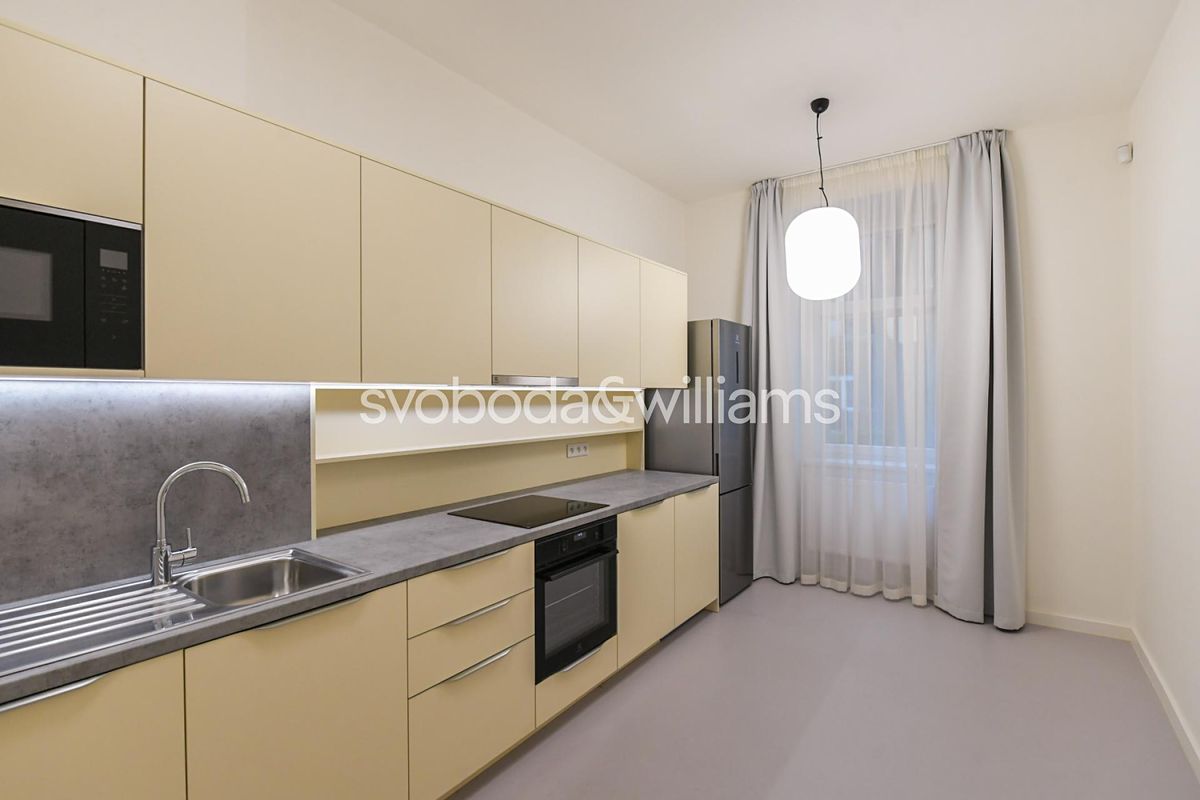 Pronájem bytu 3+1 99 m²