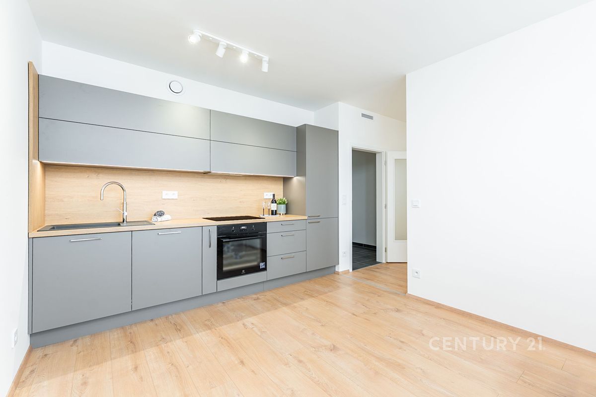 Prodej bytu 1+kk 28 m²