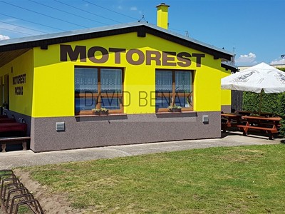 Prodej komerčního prostoru, 459 m² (3 z 21)