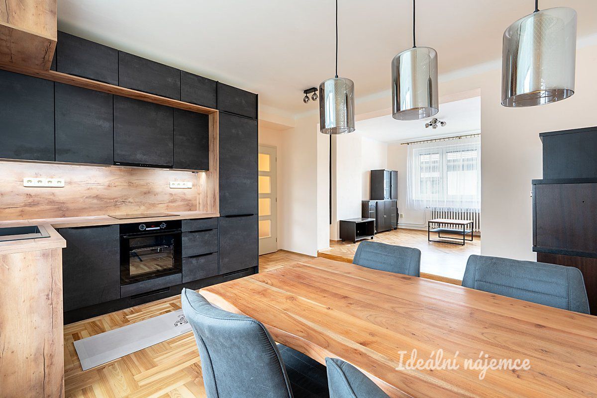 Pronájem bytu 3+kk 78 m²