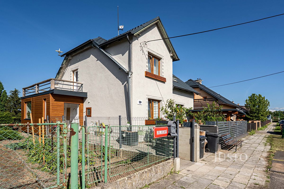 Prodej rodinného domu 110 m², pozemek 664 m² – fotografie 2