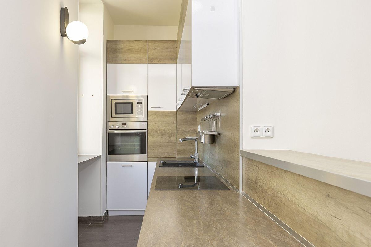 Pronájem bytu 3+kk 95 m² – fotografie 3