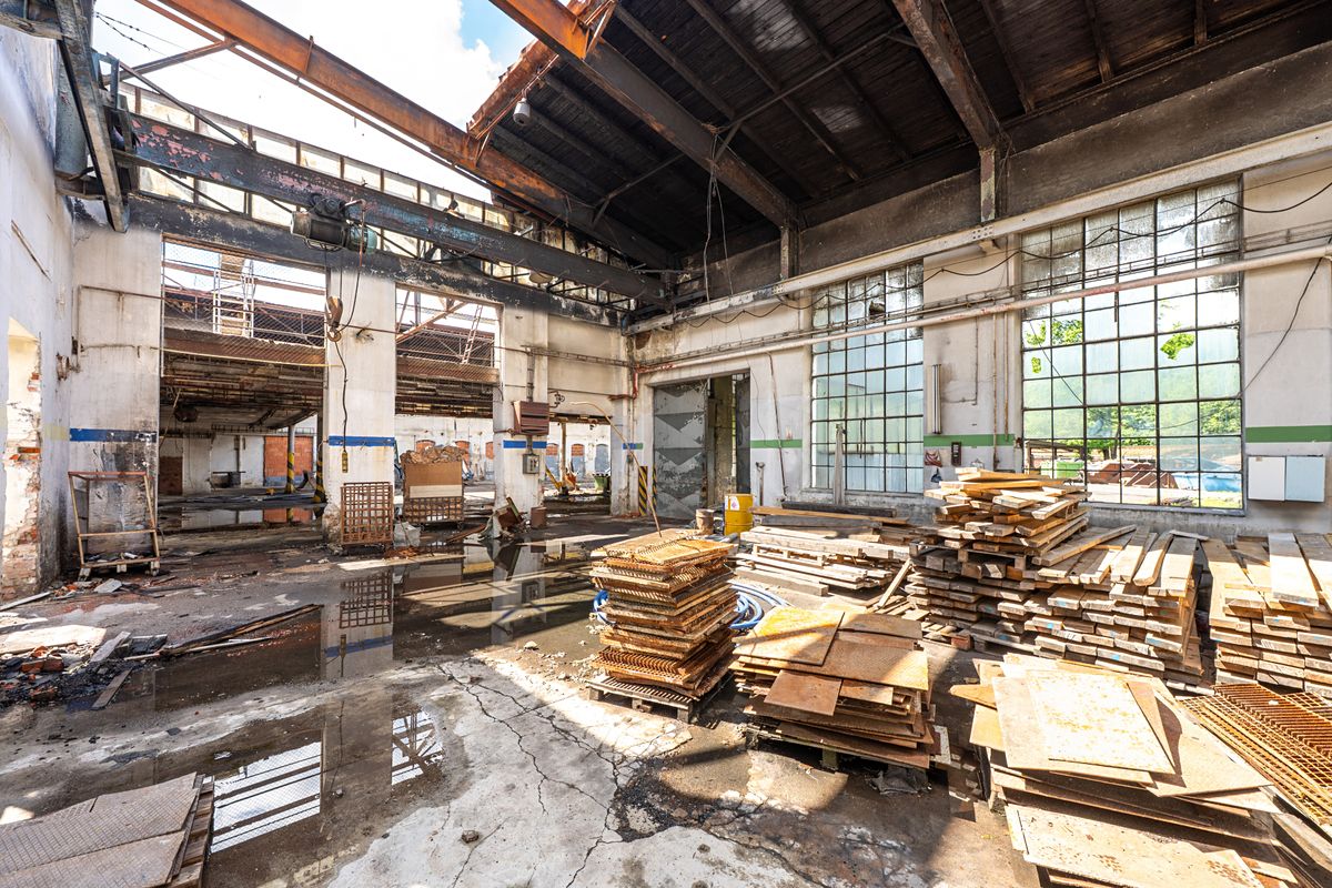 Prodej skladového prostoru 200 m² – fotografie 2