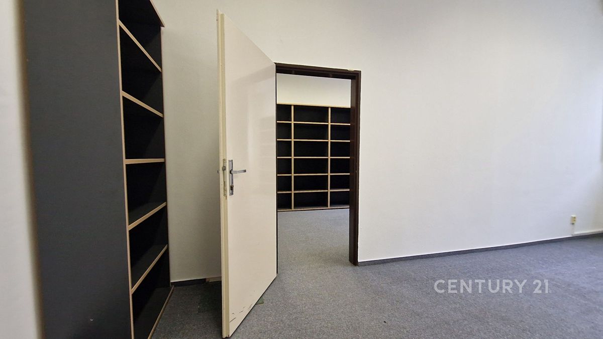 Pronájem kanceláře 37 m²