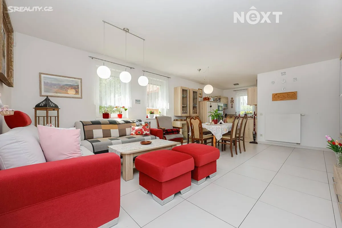 Prodej rodinného domu 143 m², pozemek 256 m² – další