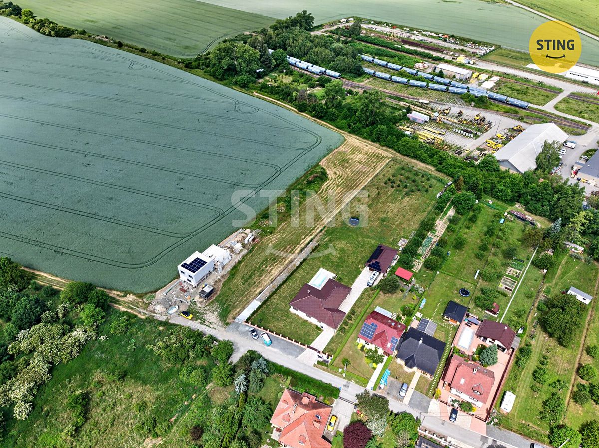 Prodej stavebního pozemku 2964 m² – fotografie 2