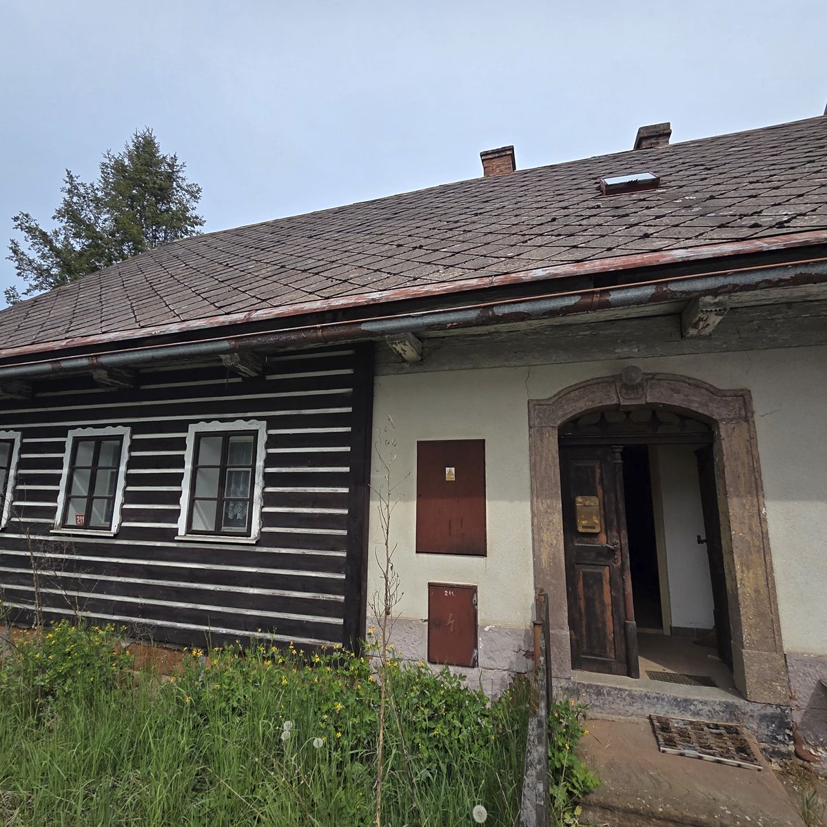 Prodej chalupy 344 m², pozemek 672 m²