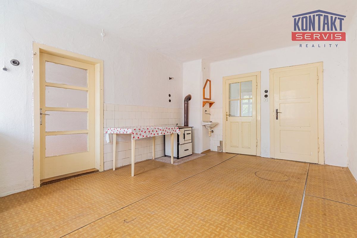 Prodej rodinného domu 65 m², pozemek 734 m² – fotografie 5
