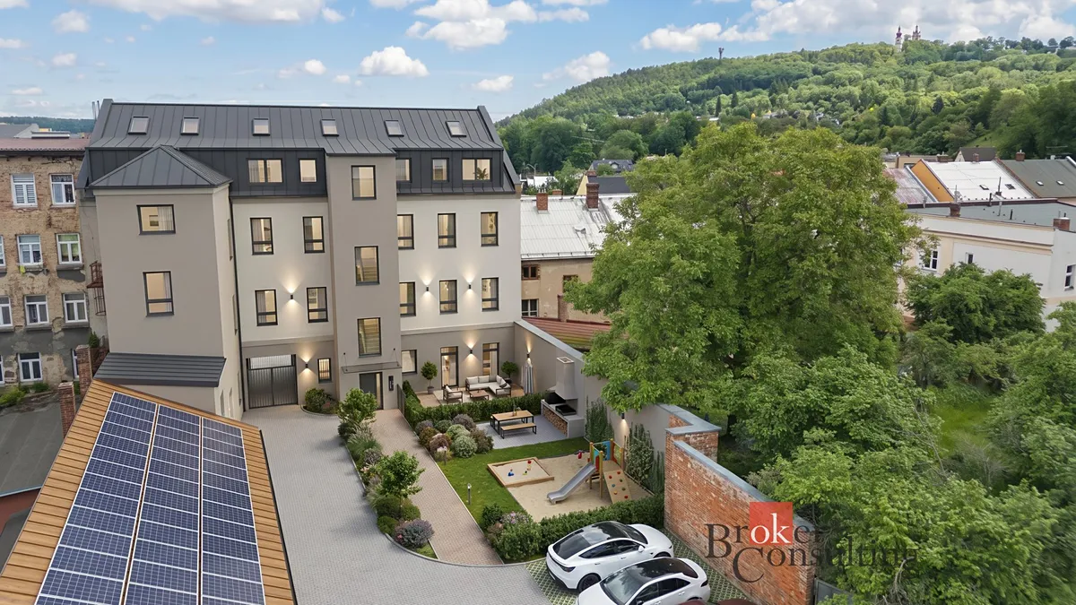 Prodej činžovního domu 1100 m²
