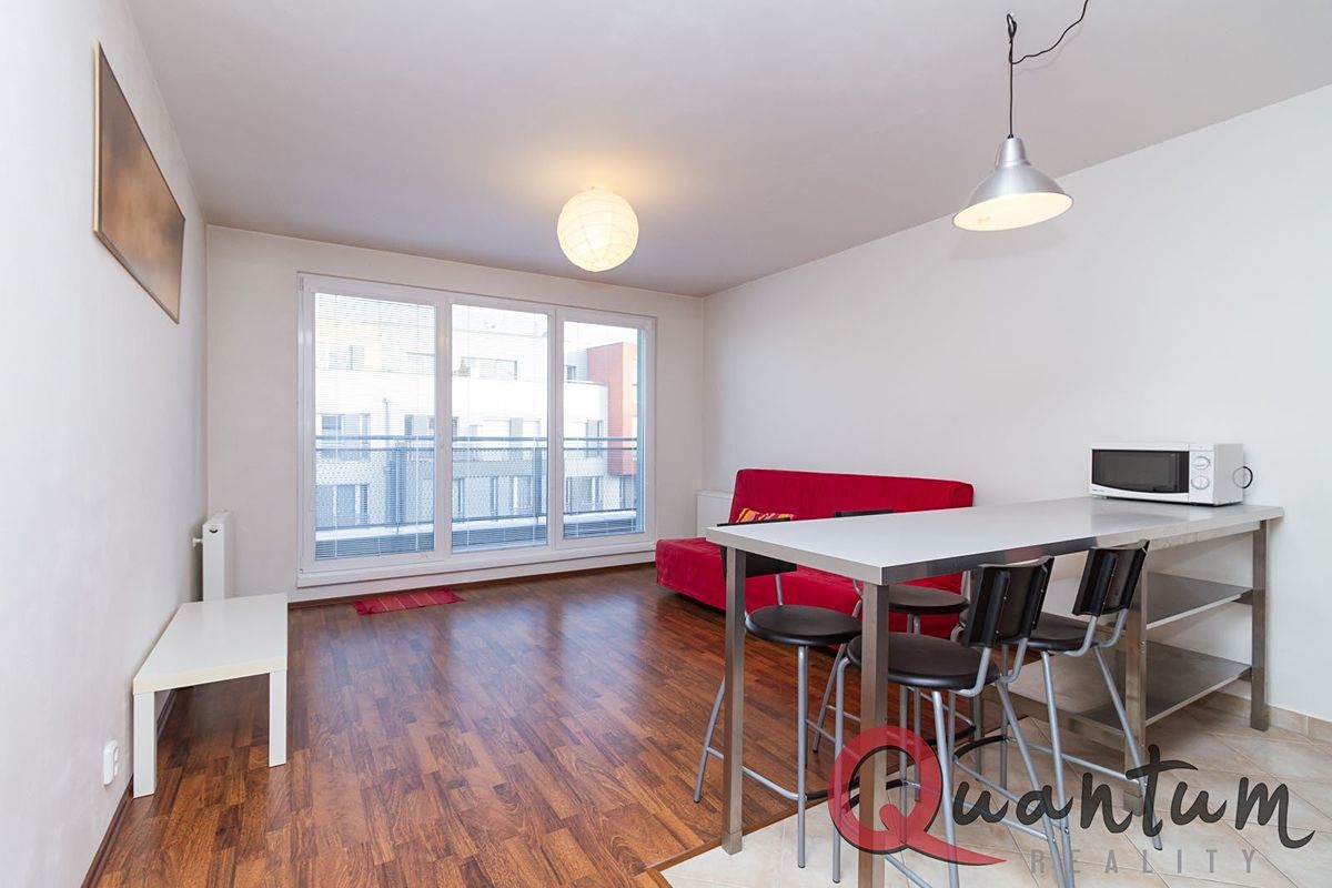 Pronájem bytu 2+kk 61 m²