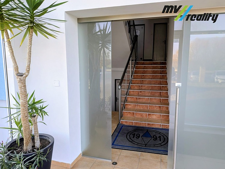 Gewerbefläche zur Miete, 23 m² (2 von 8)