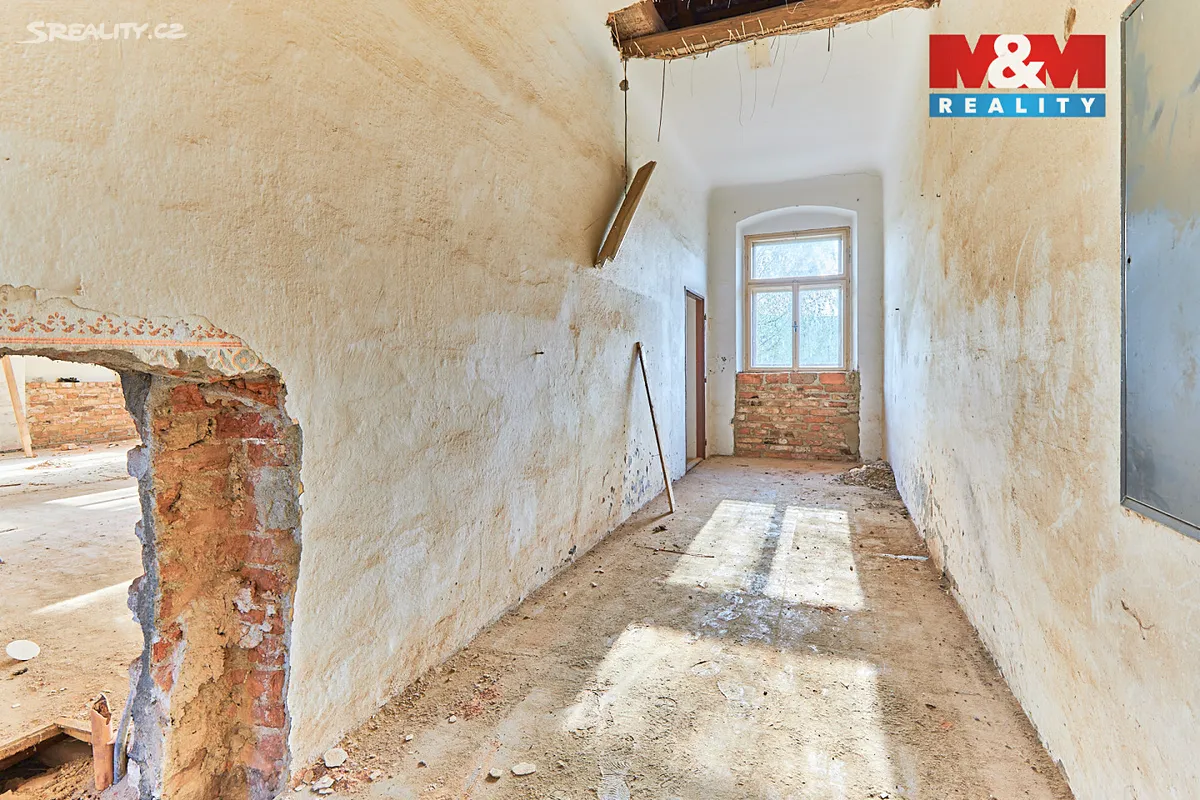 Prodej činžovního domu 982 m² - Mehr