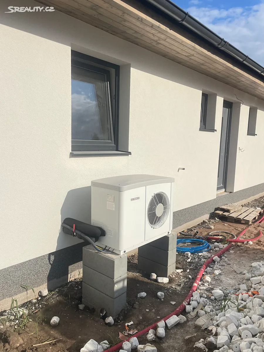 Prodej bytu 3+kk 61 m² – pohled 3
