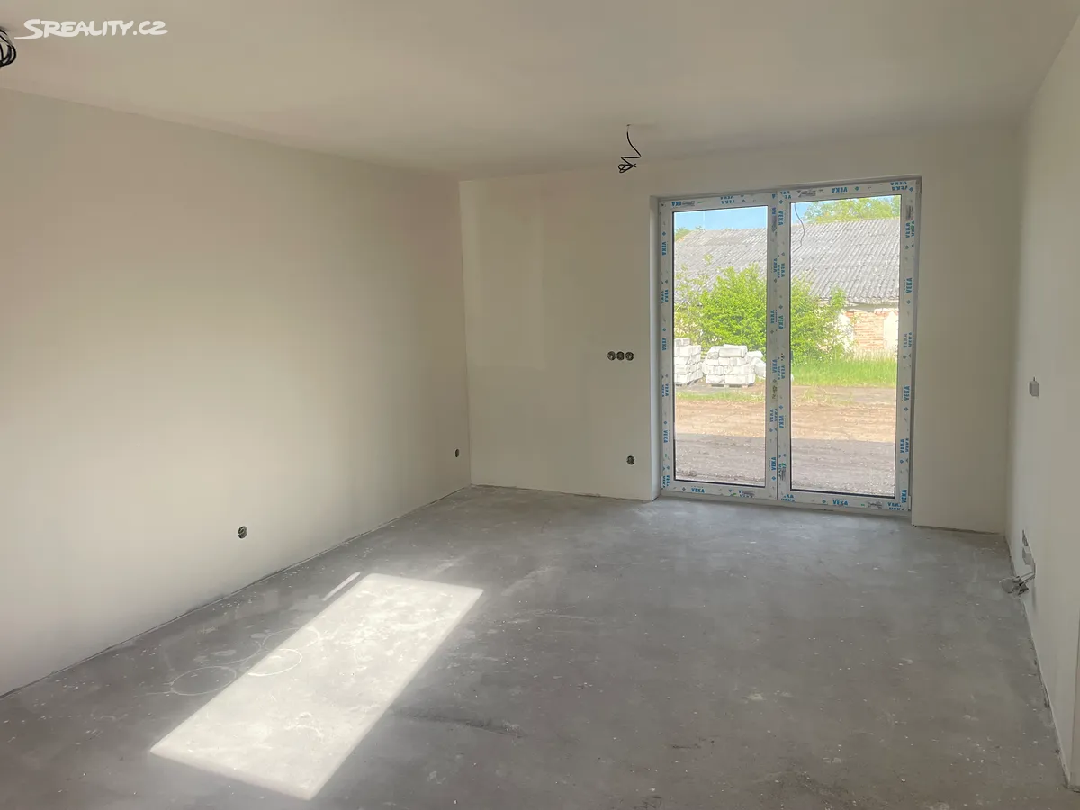 Prodej bytu 3+kk 61 m² – pohled 4