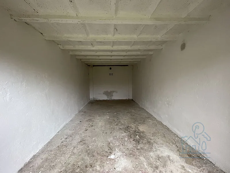 Pronájem garáže 18 m² Praha – foto 2