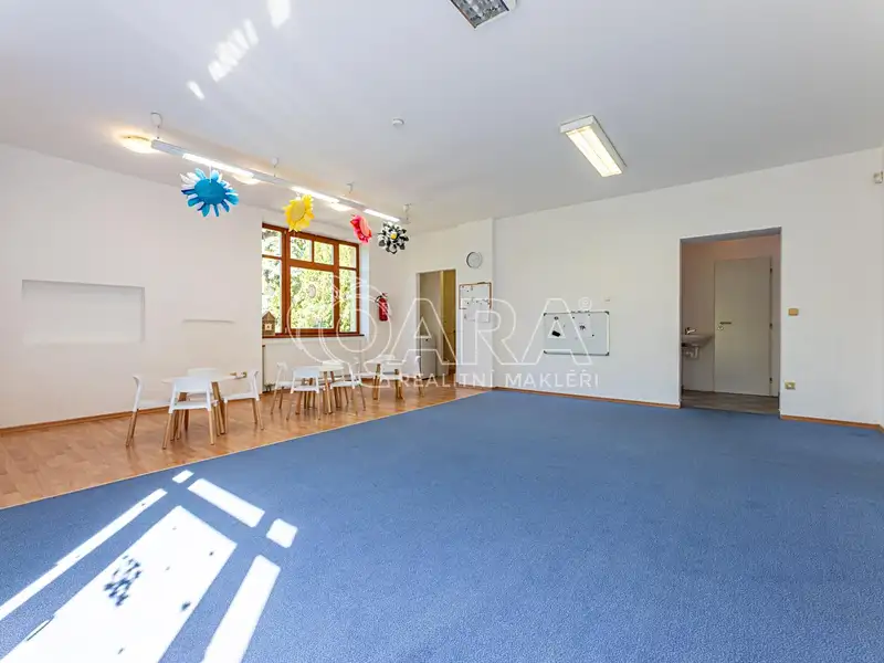 Pronájem komerční nemovitosti 75 m², Praha – náhled fotky 3