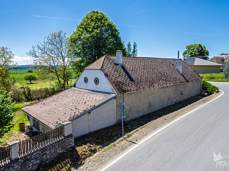 Prodej pozemku, 3 725 m² (4 z 19)