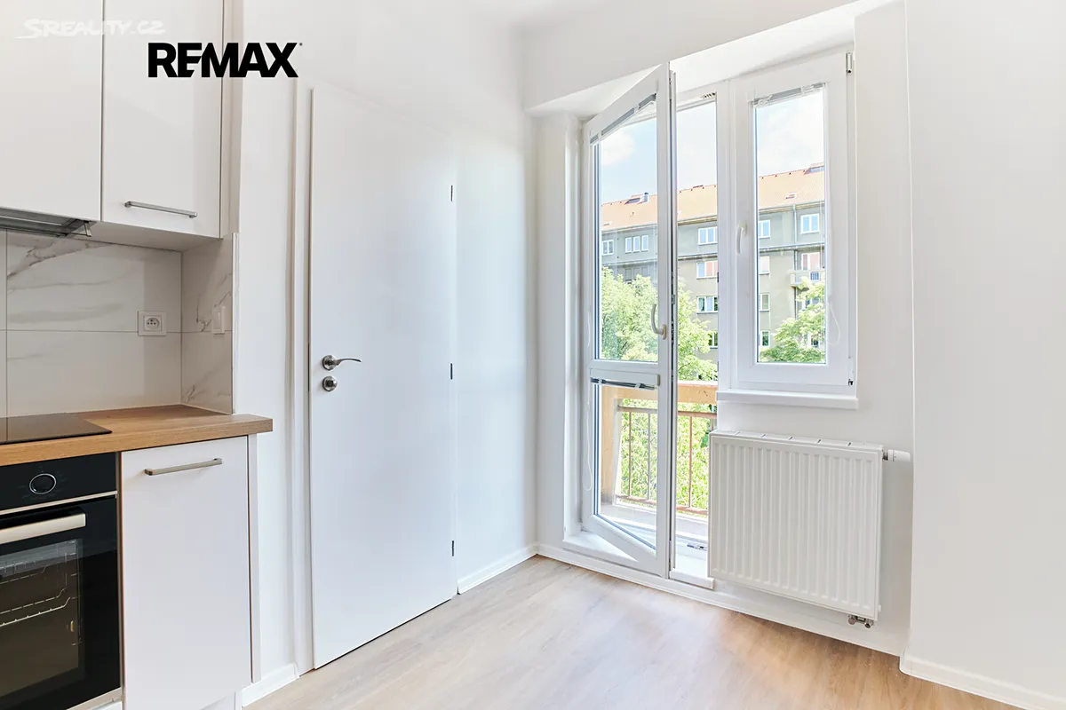Pronájem bytu 2+1 73 m² – další