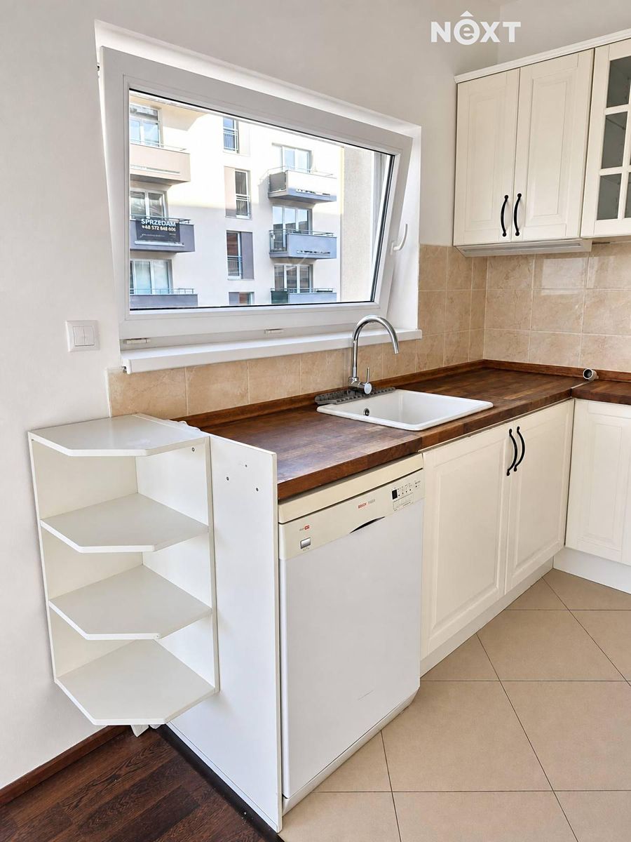 Pronájem bytu 3+kk 73 m² – fotografie 4