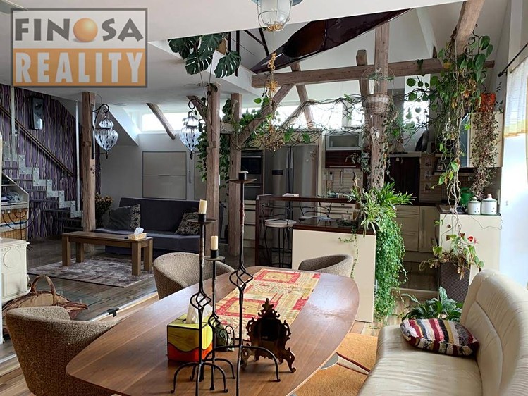 Pronájem bytu 2+kk, 90 m² (7 z 35)
