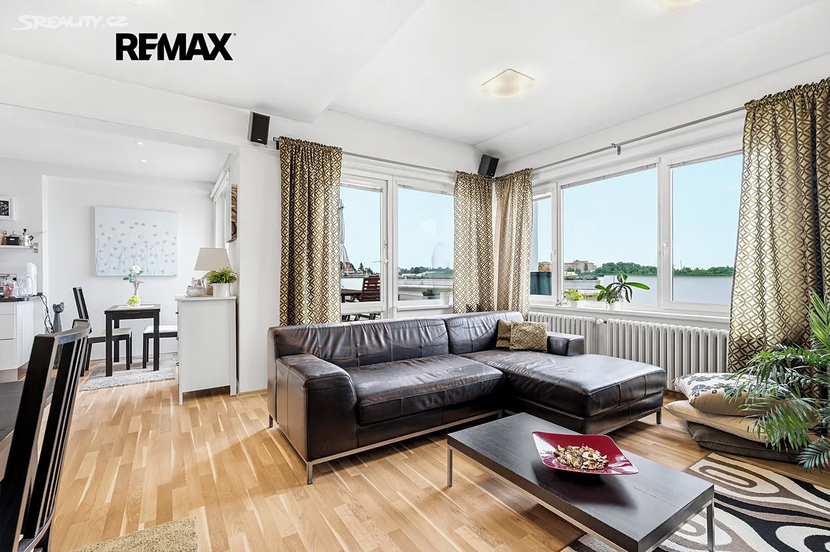 Prodej bytu 4+1 115 m² – pohled 2