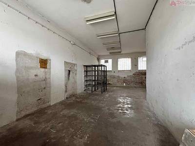 Комерційне приміщення в оренду, 67 м² (3 з 4)