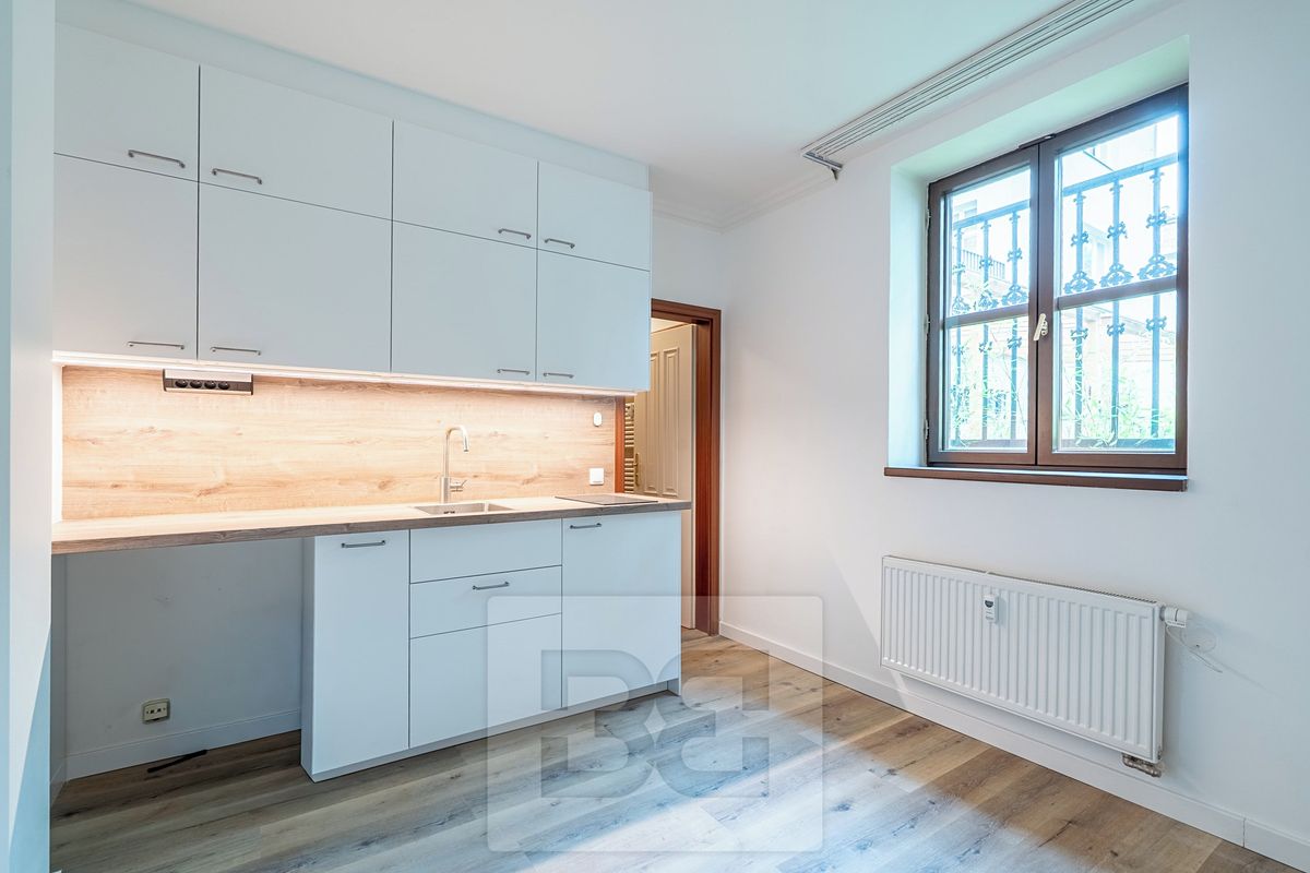 Pronájem bytu 1+kk 14 m²