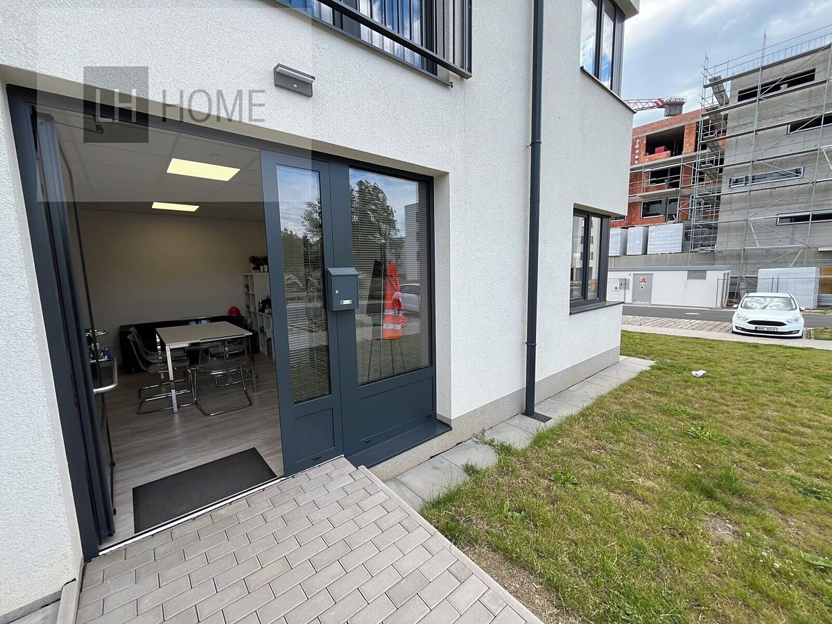 Prodej obchodního prostoru 22 m² – fotografie 4