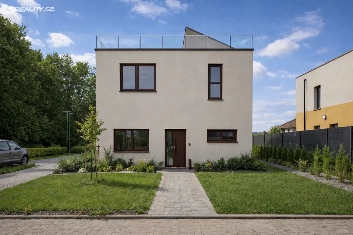 Prodej rodinného domu 164 m², pozemek 472 m², K Luhové