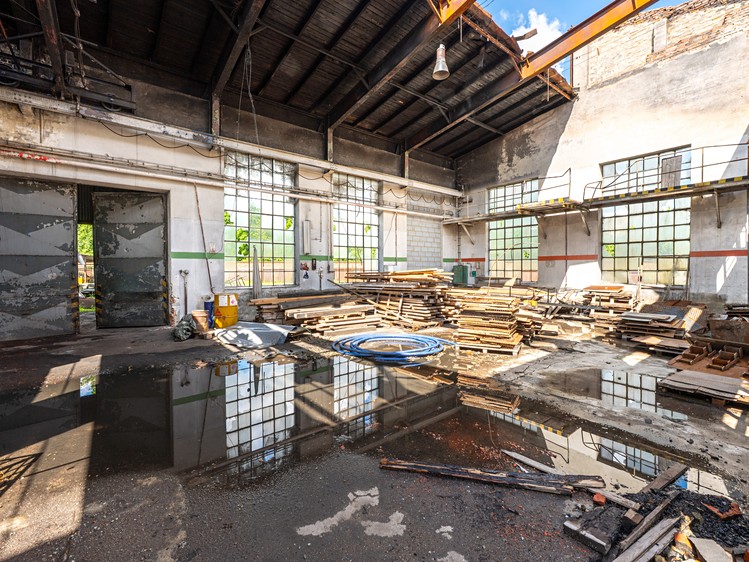 Prodej komerčního prostoru, 200 m² (3 z 12)