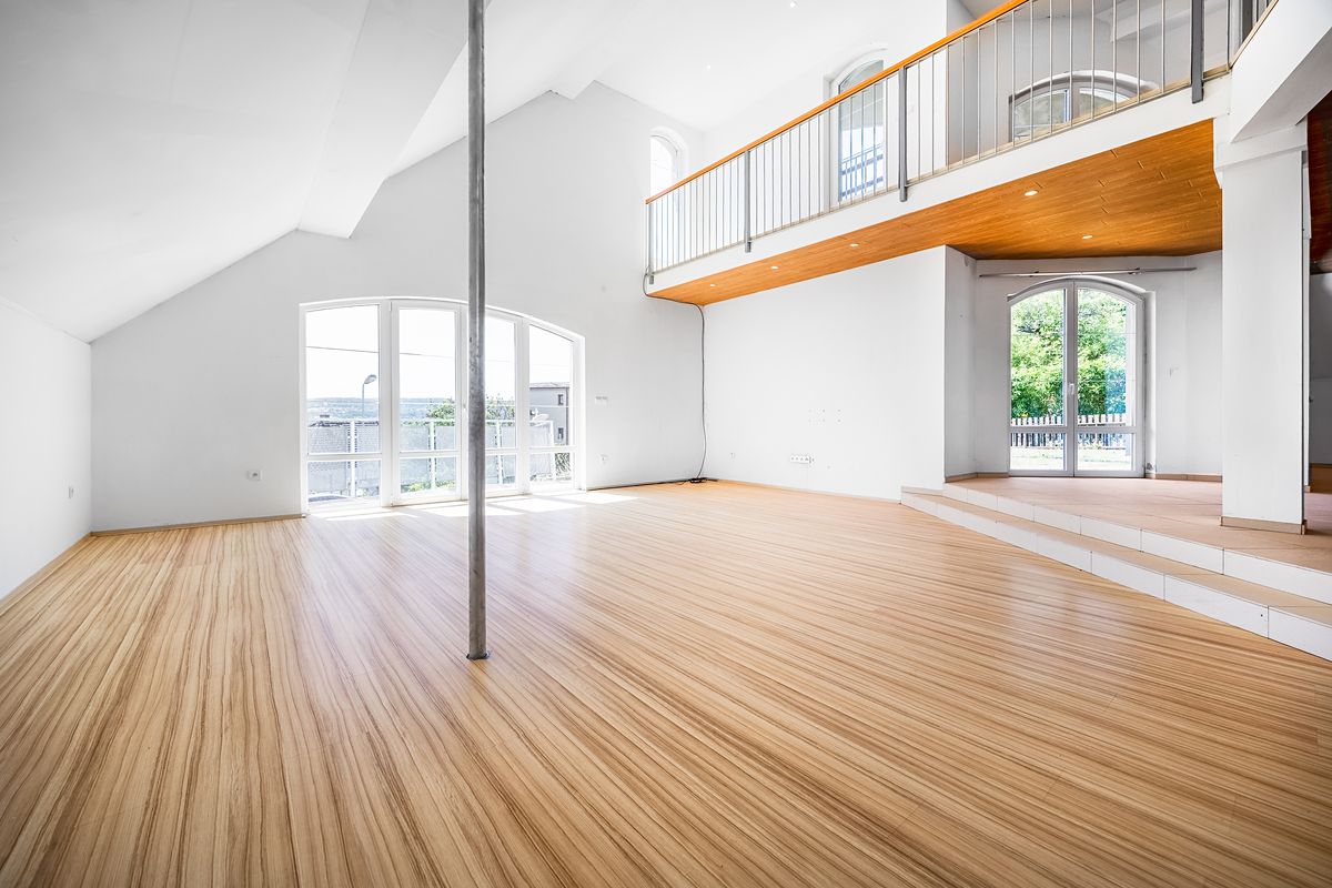Prodej vily 245 m², pozemek 878 m² – fotografie 5