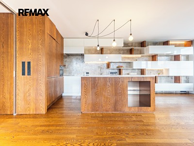 Pronájem bytu 3+kk 112 m²