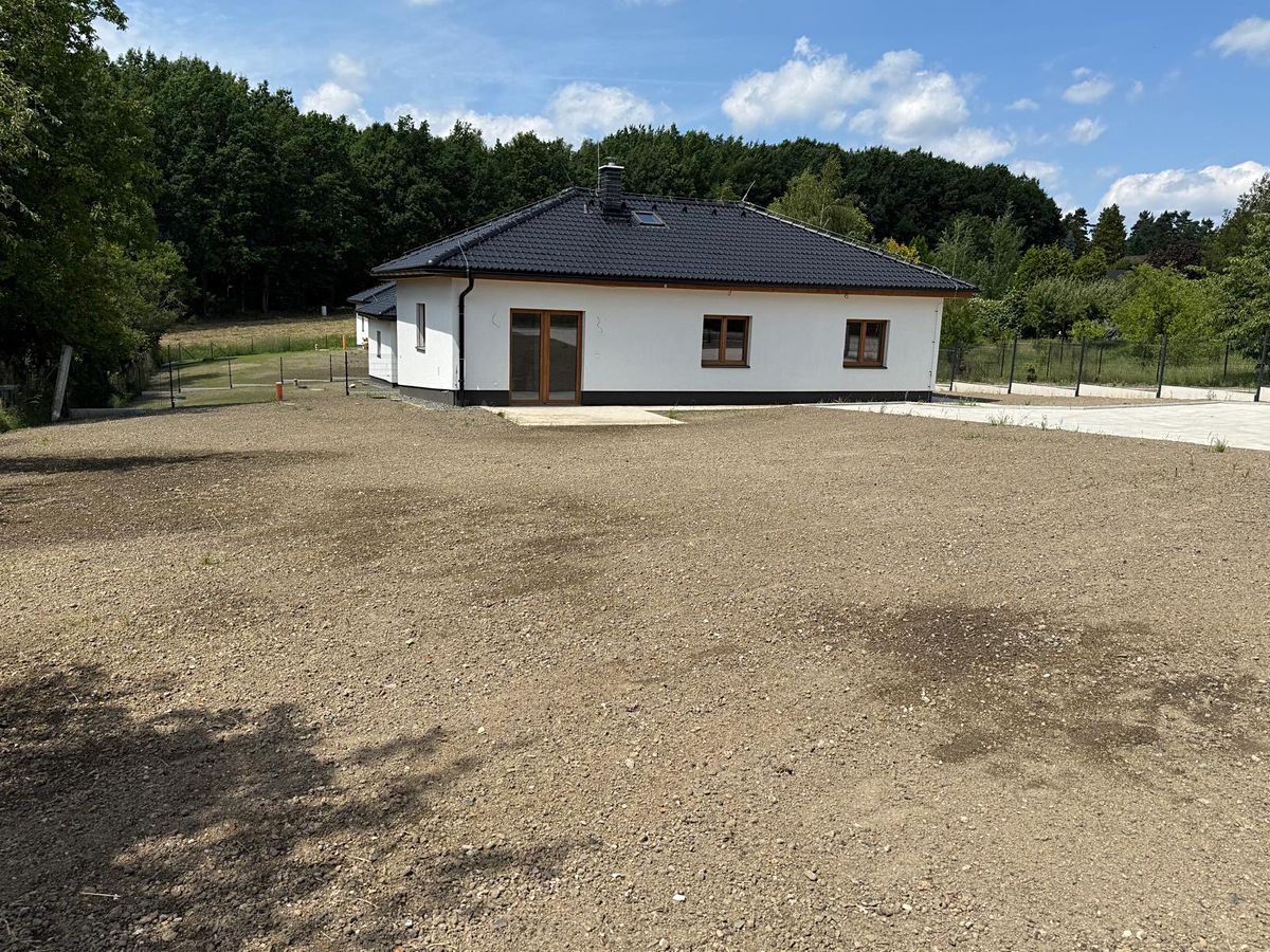 Prodej rodinného domu 86 m², pozemek 851 m²