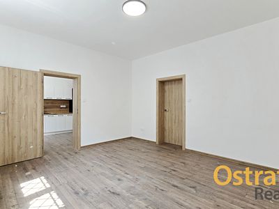 Pronájem kanceláře 90 m²