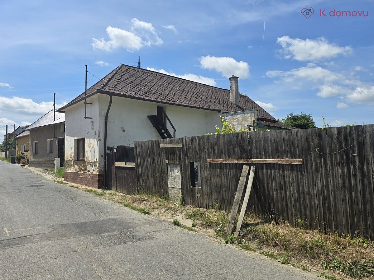 Prodej rodinného domu 68 m², pozemek 1108 m²