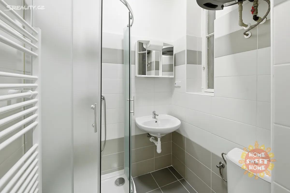 Pronájem bytu 2+kk 52 m² – pohled 6