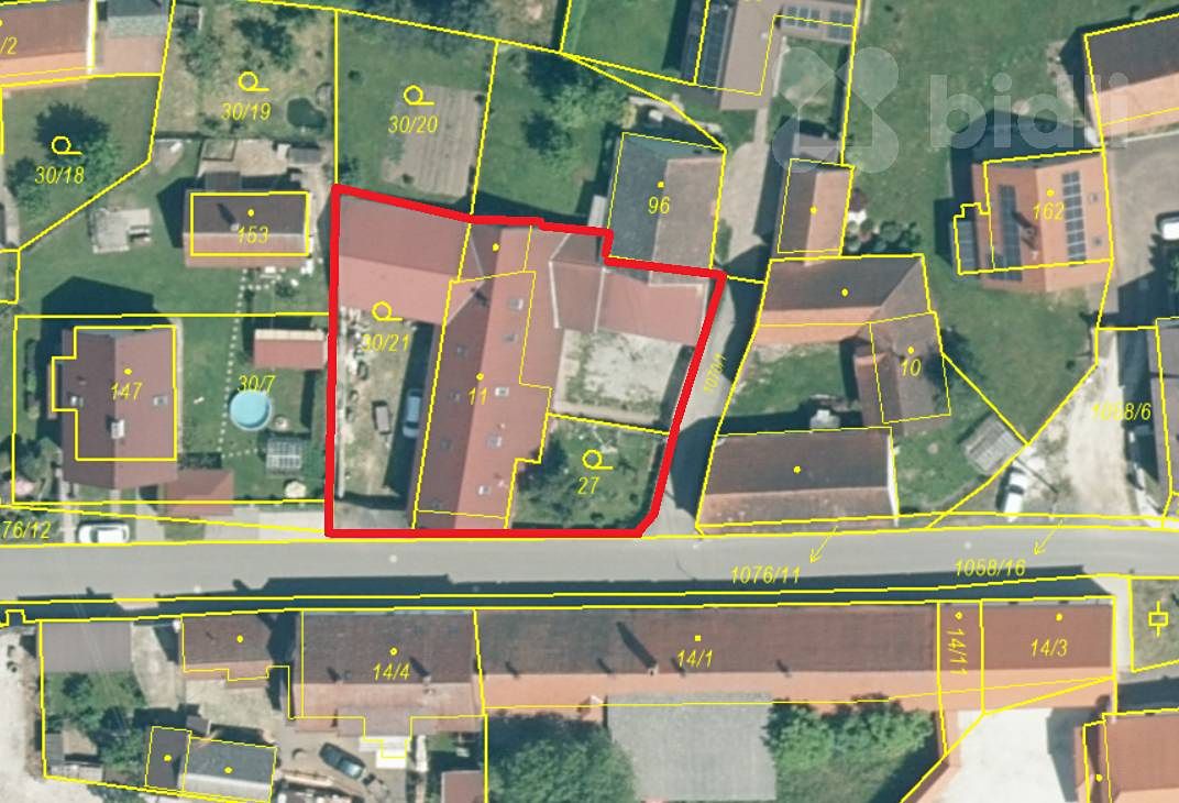 Prodej rodinného domu 415 m², pozemek 888 m² – fotografie 4