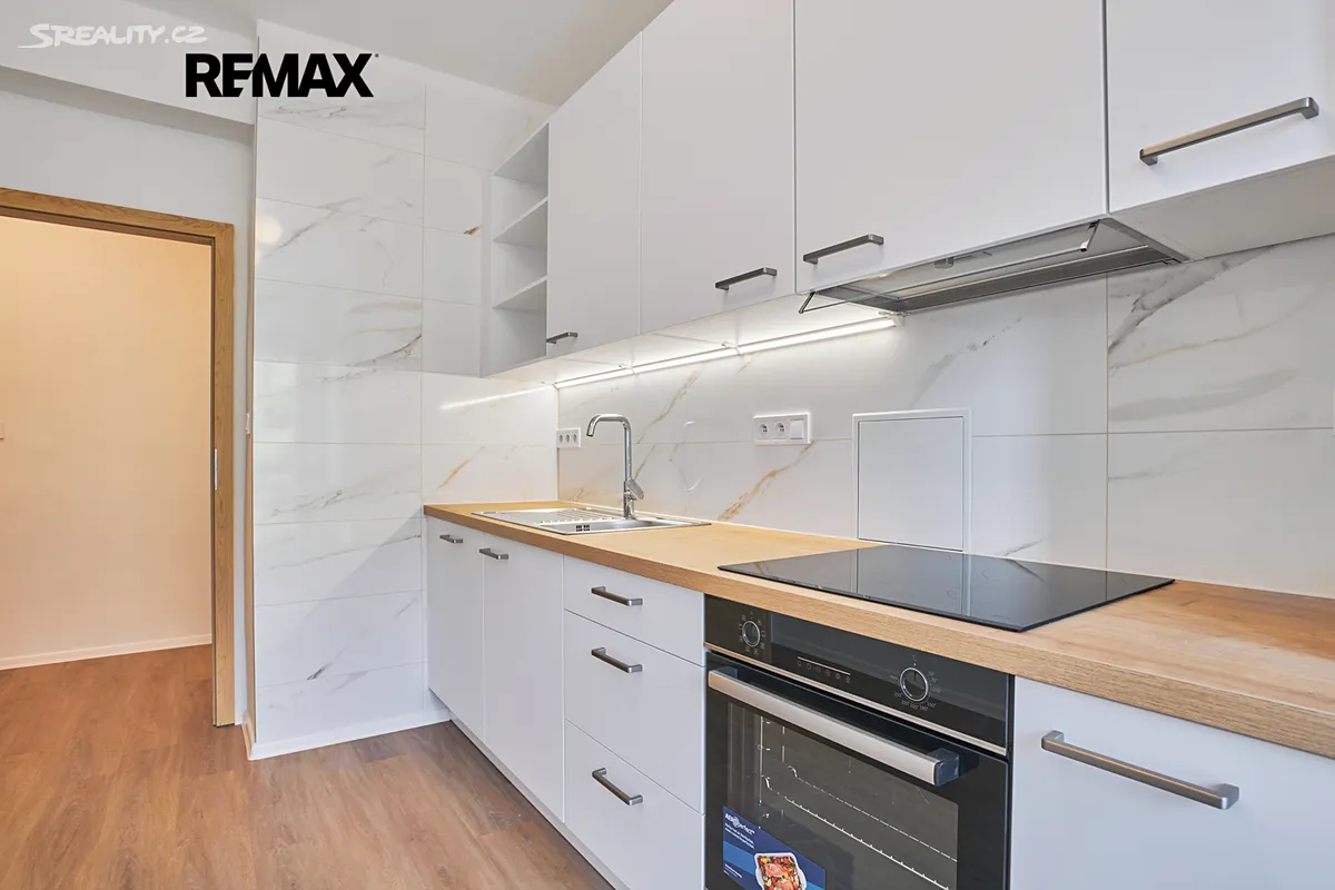 Pronájem bytu 2+1 73 m² – pohled 5