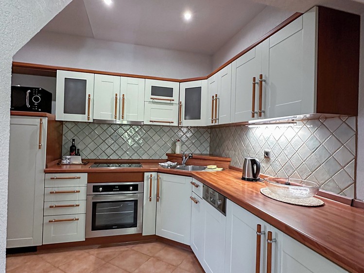 Комерційне приміщення на продаж, 616 м² (31 з 43)