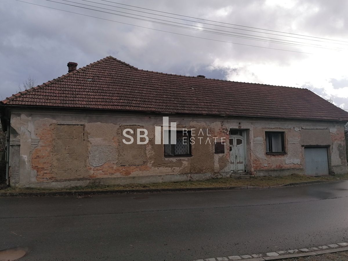 Prodej rodinného domu 115 m², pozemek 673 m² – fotografie 3