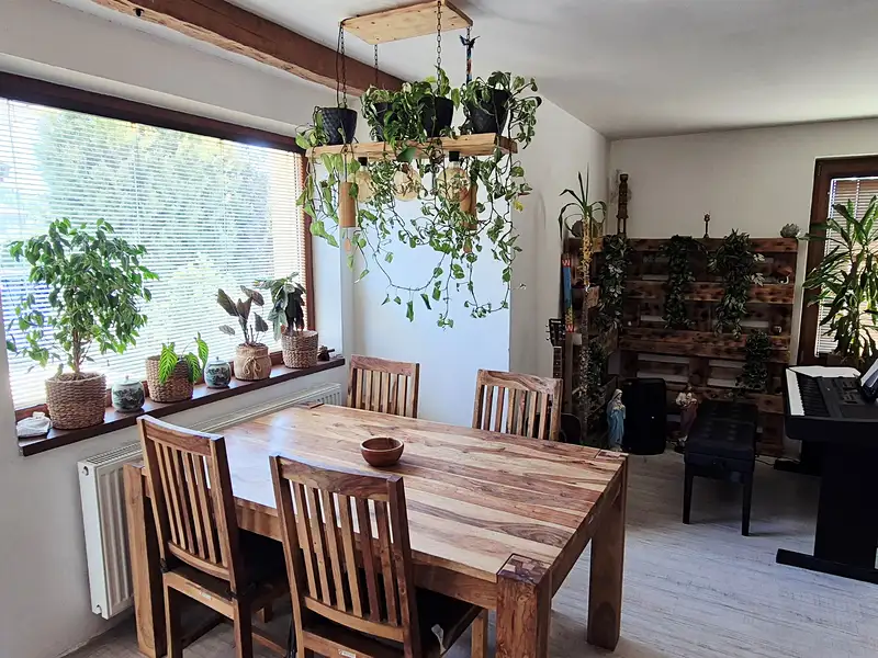 Prodej rodinného domu 208 m², pozemek 1100 m², Hrabová – náhled fotky 2