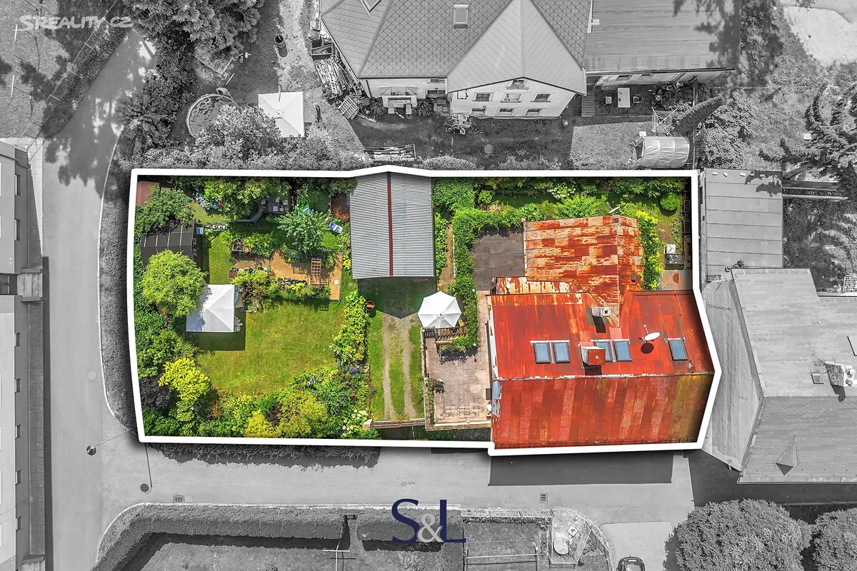 Prodej rodinného domu 180 m², pozemek 636 m² - View 4