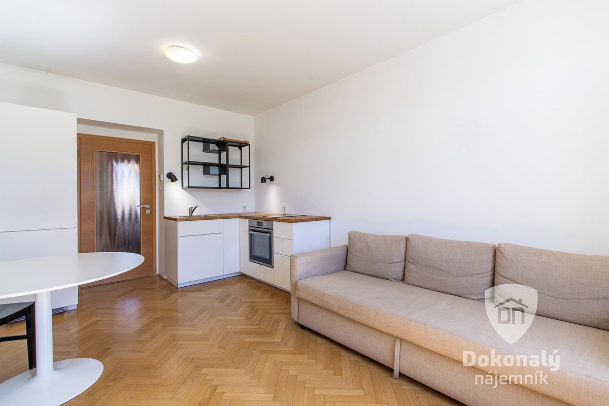 Pronájem bytu 2+kk 42 m²
