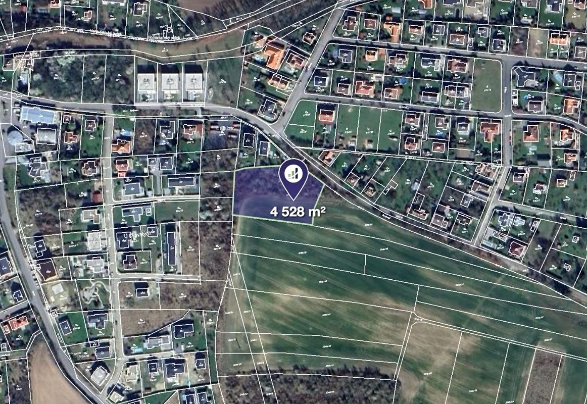Prodej pole 4528 m²
