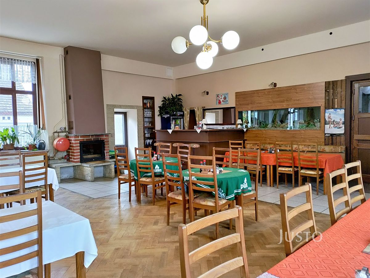 Prodej rodinného domu 497 m², pozemek 400 m² – fotografie 5