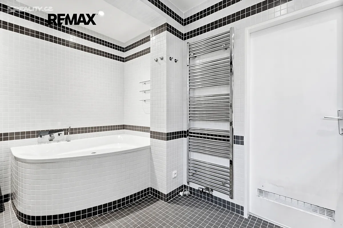 Prodej bytu 4+1 115 m² – další