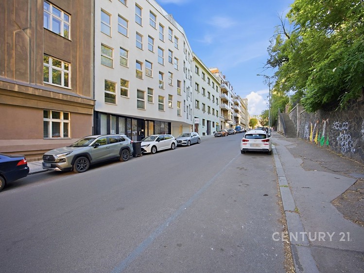 Комерційне приміщення в оренду, 232 м² (21 з 27)